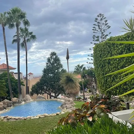 Aqua Oceanfront - Parque Albatros Heated Pool Complex - Tropical Dream
