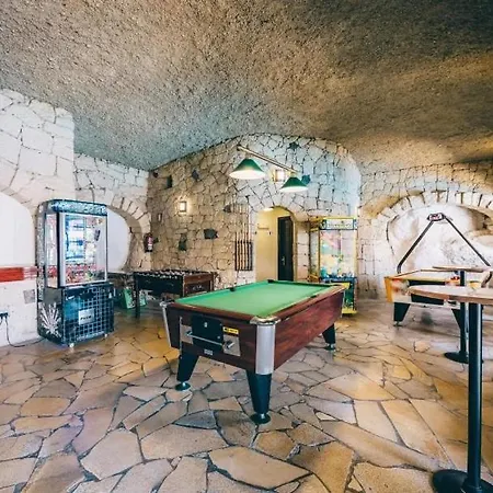 Aqua - Tropical Dream - Oceanfront